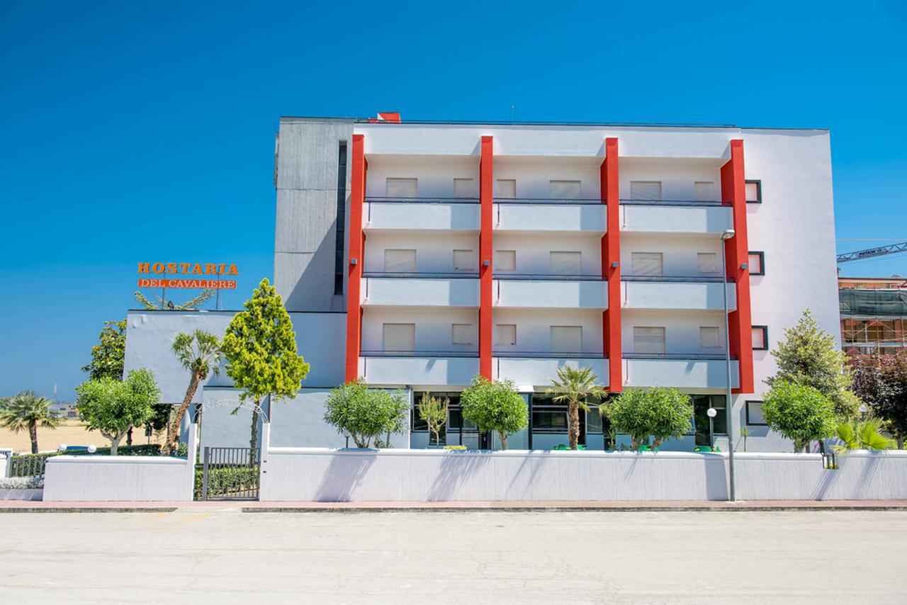 Hotel Del Cavaliere Monteprandone Exterior foto